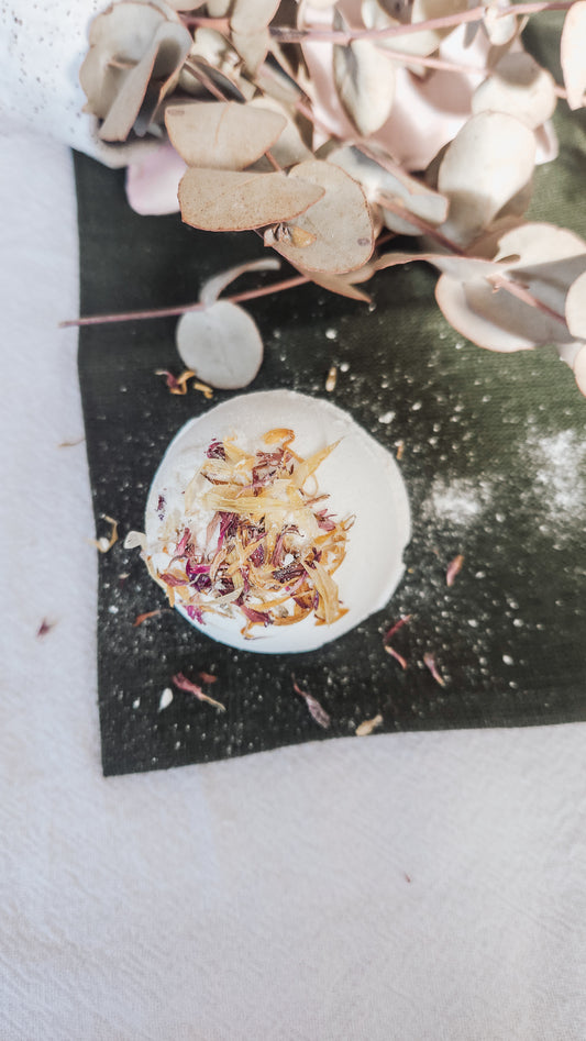 Natural Botanical Bath Bomb | Orange & Ylang Ylang