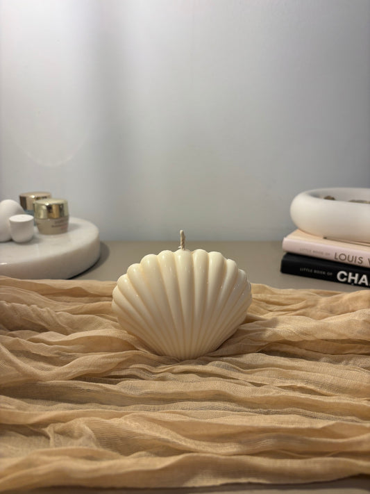 Clamshell Soy Candle
