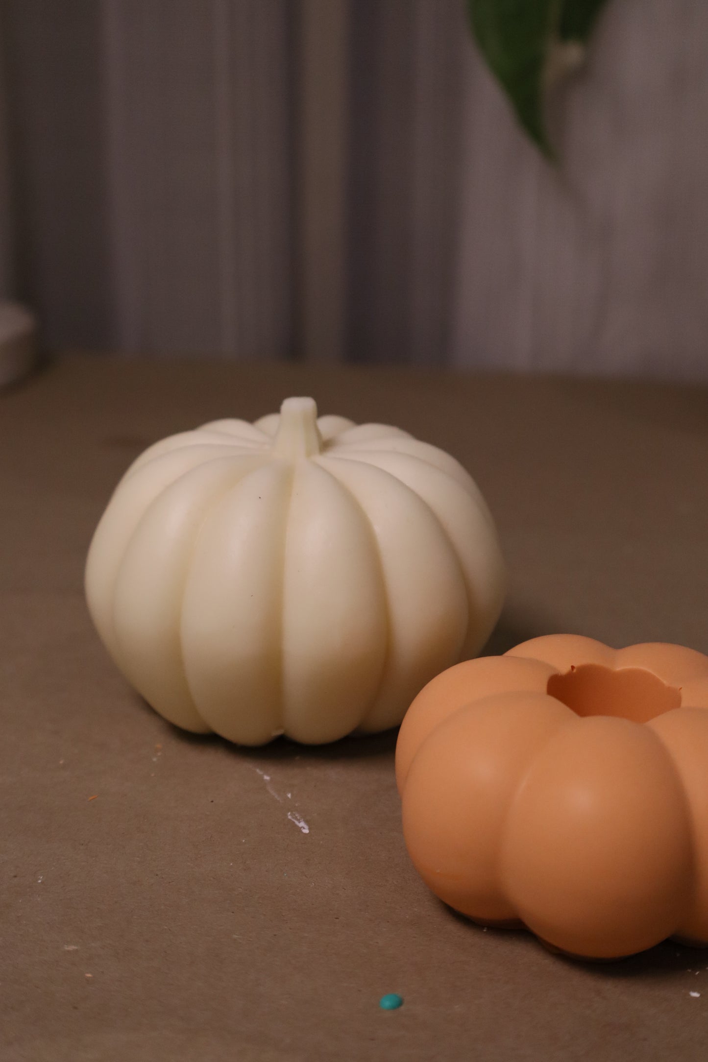 Large Pumpkin Candle